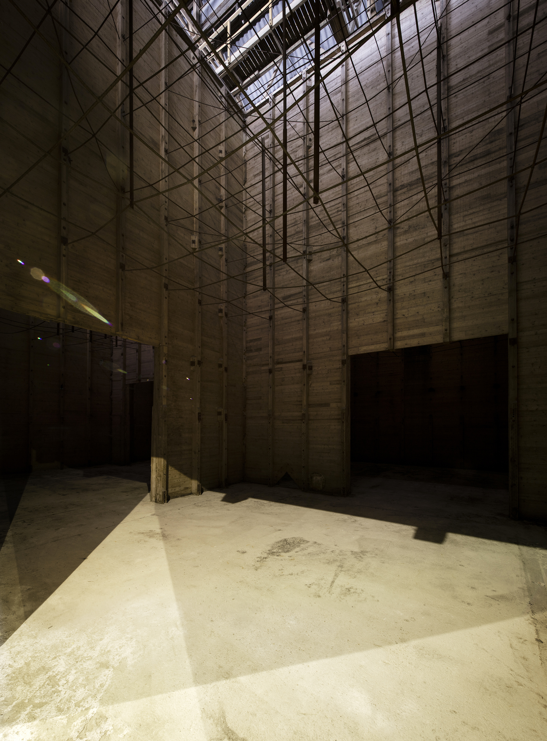 Le CNAC 03 - Friches + Culturel - Caractère Spécial Matthieu Poitevin Architecture