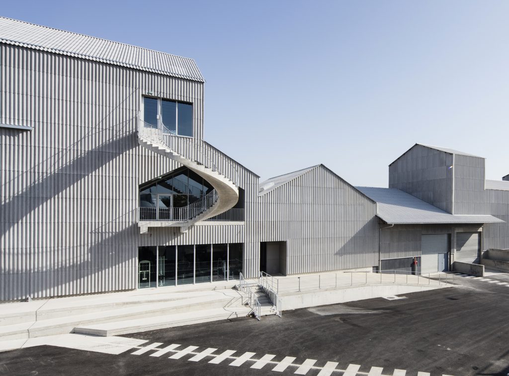 Le CNAC 04 - Friches + Culturel - Caractère Spécial Matthieu Poitevin Architecture