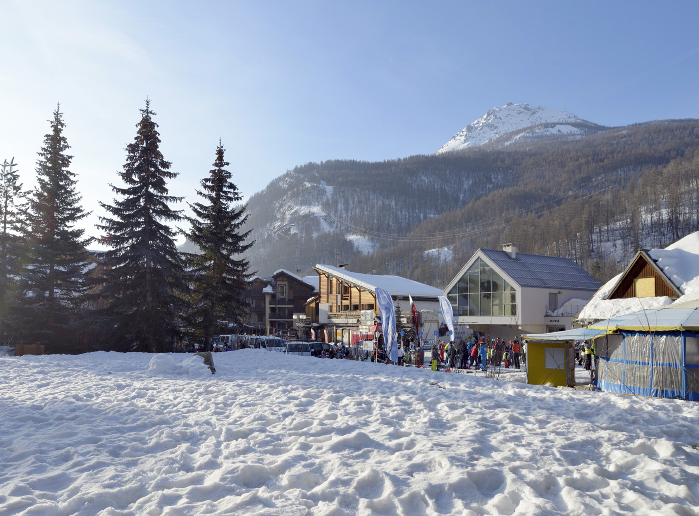 La Maison Blanche - 04 - Équipements + Bureau - Caractère Spécial - Matthieu Poitevin Architecture