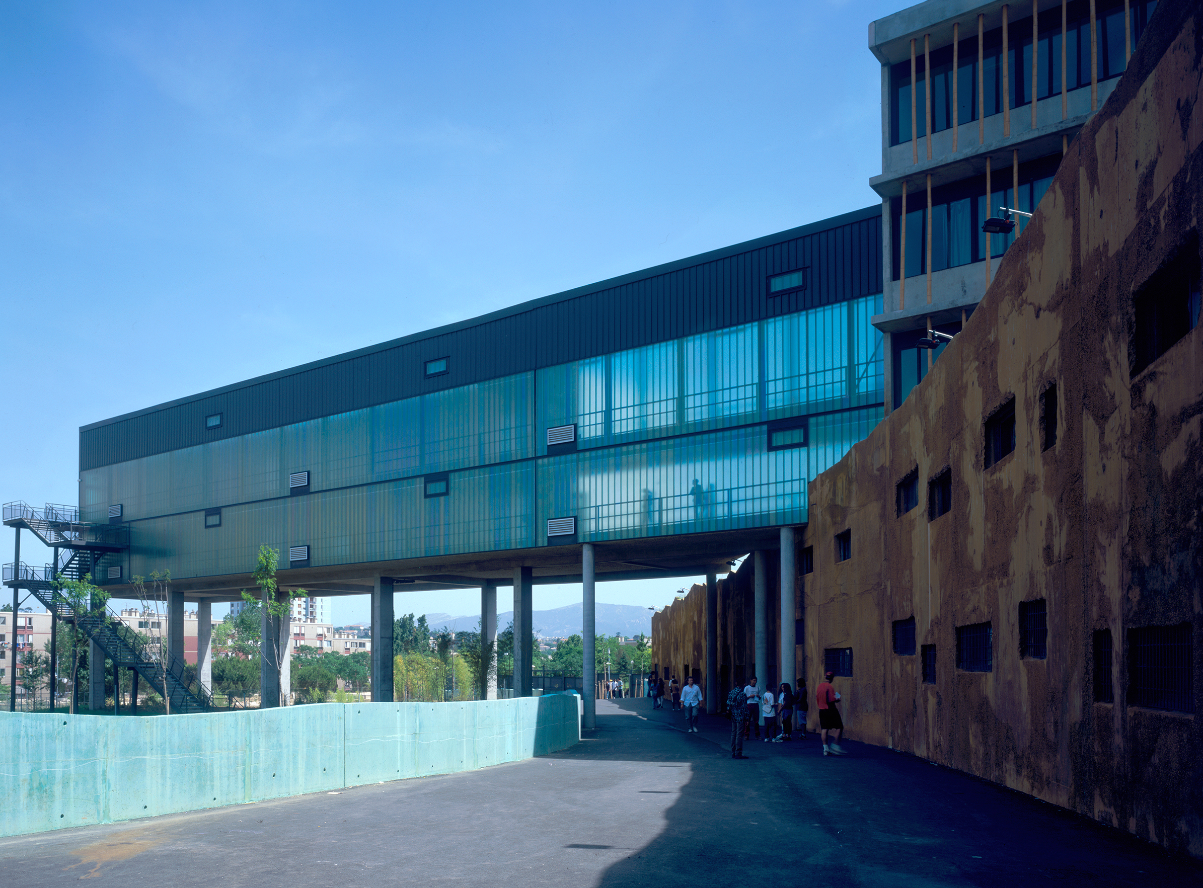 Collège Renoir Rostand 03 - Équipements Bureau - Caractère Spécial - Matthieu Poitevin Architecture