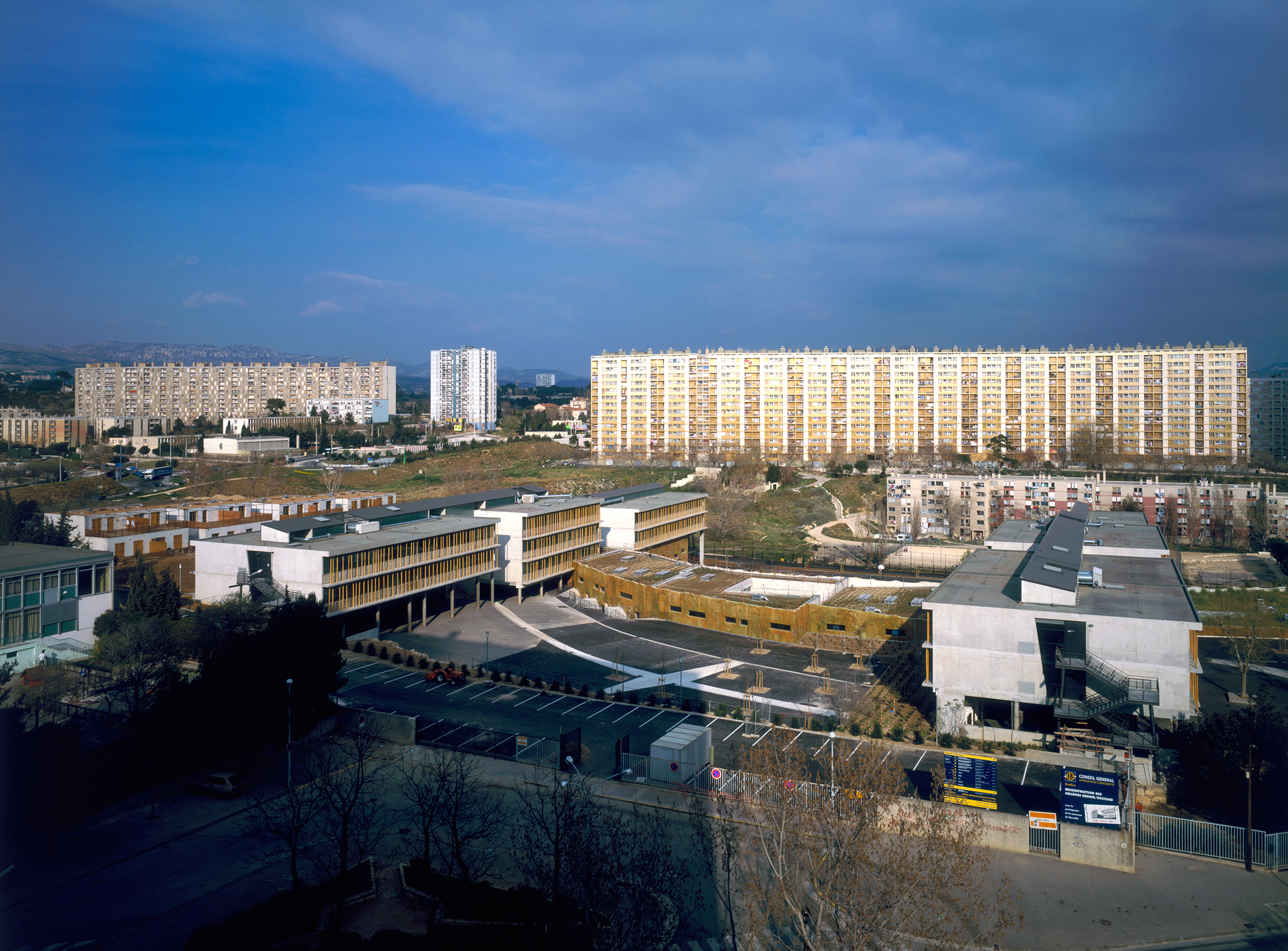 Collège Renoir Rostand 07 - Équipements Bureau - Caractère Spécial - Matthieu Poitevin Architecture
