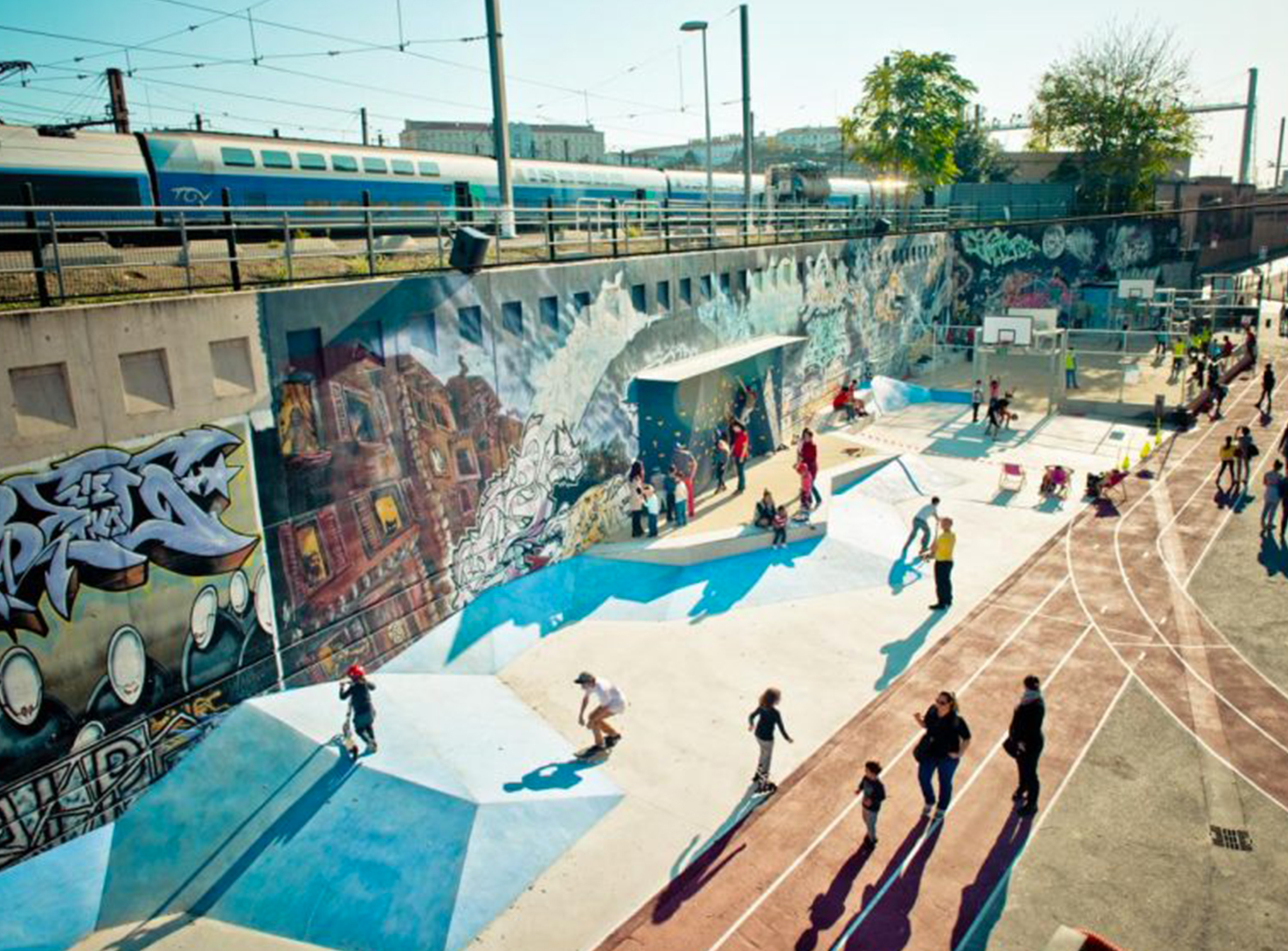 La Friche - Le Playground - main - Caractère Spécial - Matthieu poitevin Architecture
